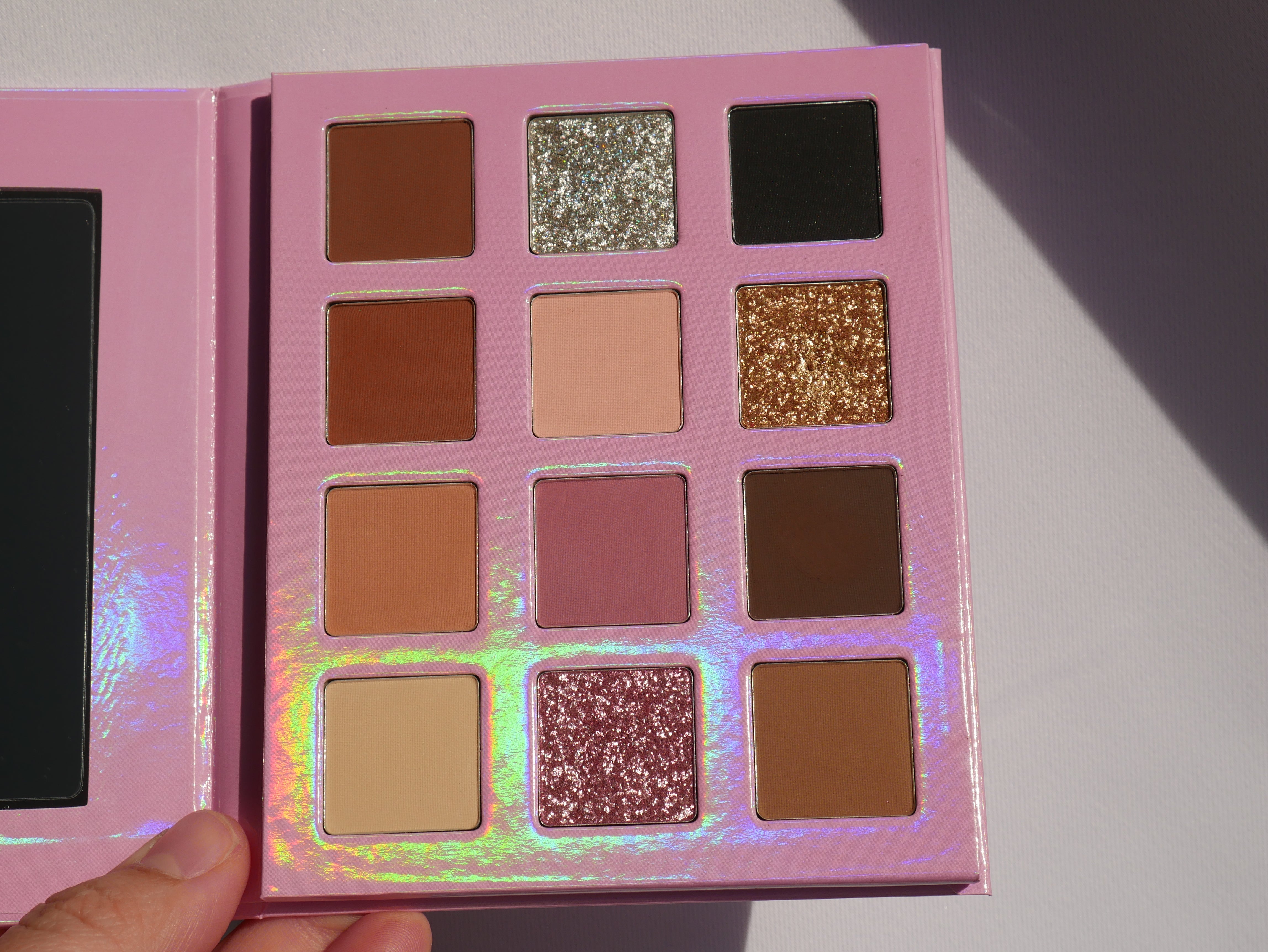 Eyeshadow & Lip balm Eyeshine Cosmetics