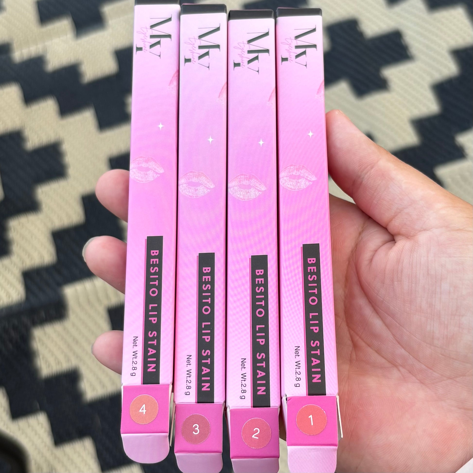 Besito lip stain - Eyeshine Cosmetics