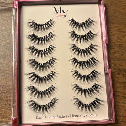 Stick & shine self adhesive under lashes