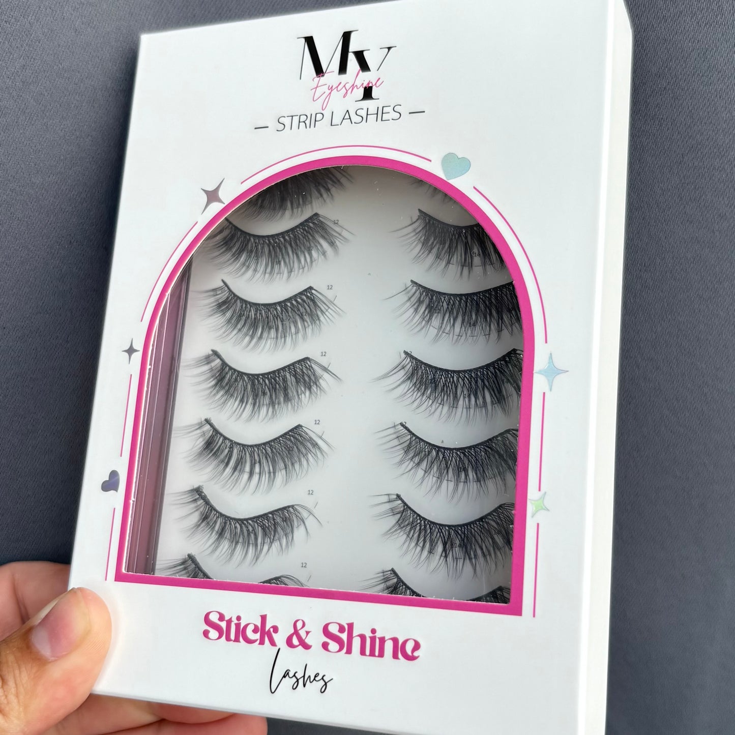 Stick & shine self adhesive lashes