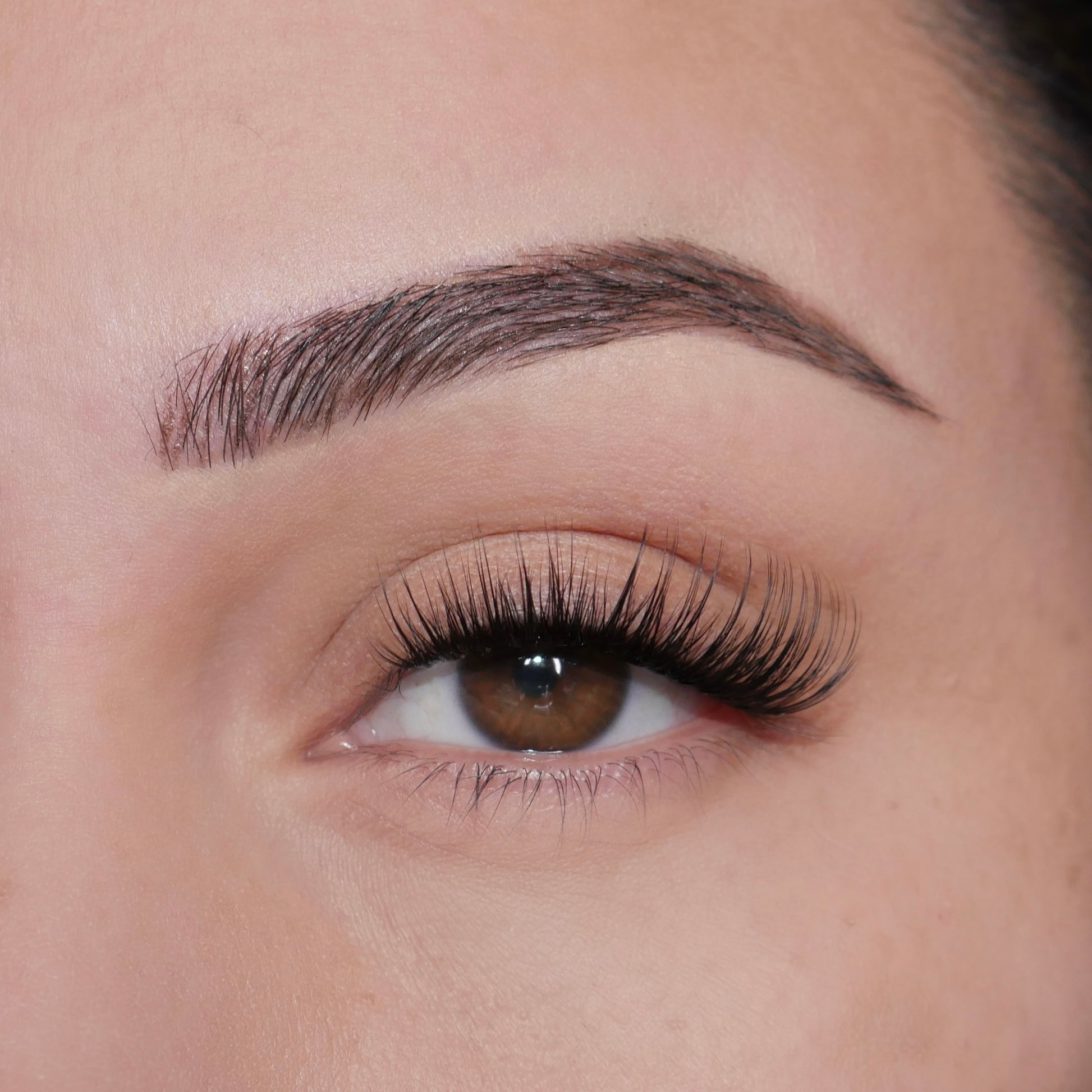 Stick & shine self adhesive under lashes - Eyeshine Cosmetics
