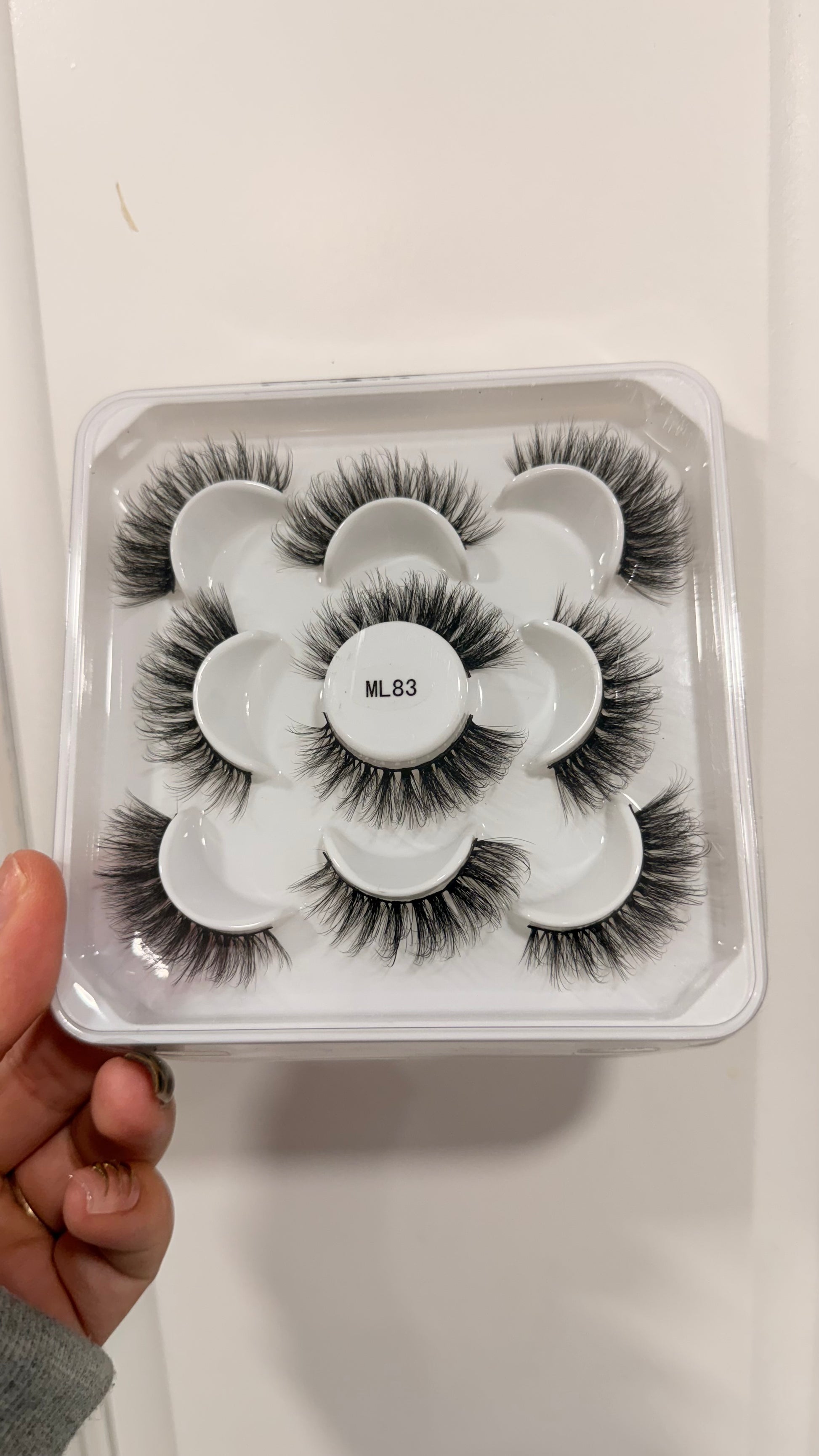 5 pack strip lash - Eyeshine Cosmetics
