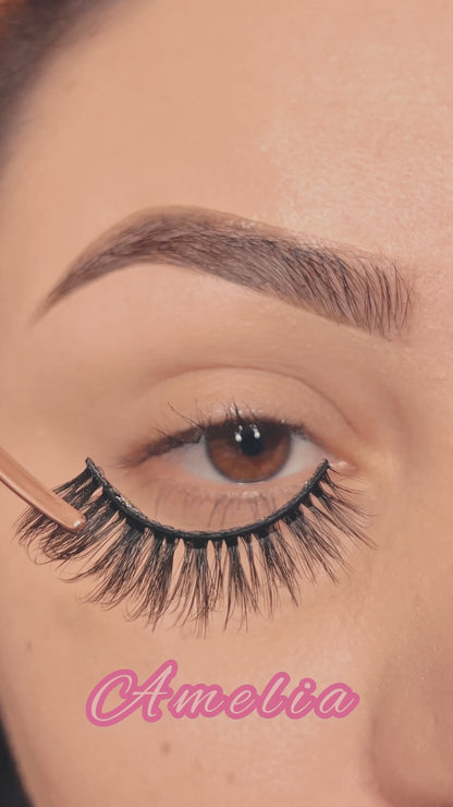 Amelia strip lash